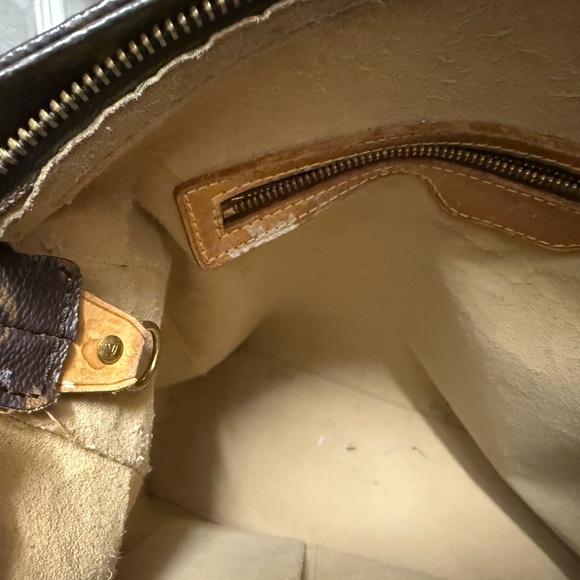 Louis Vuitton Classic Brown Monogram Shoulder Bag - Picture 11 of 16